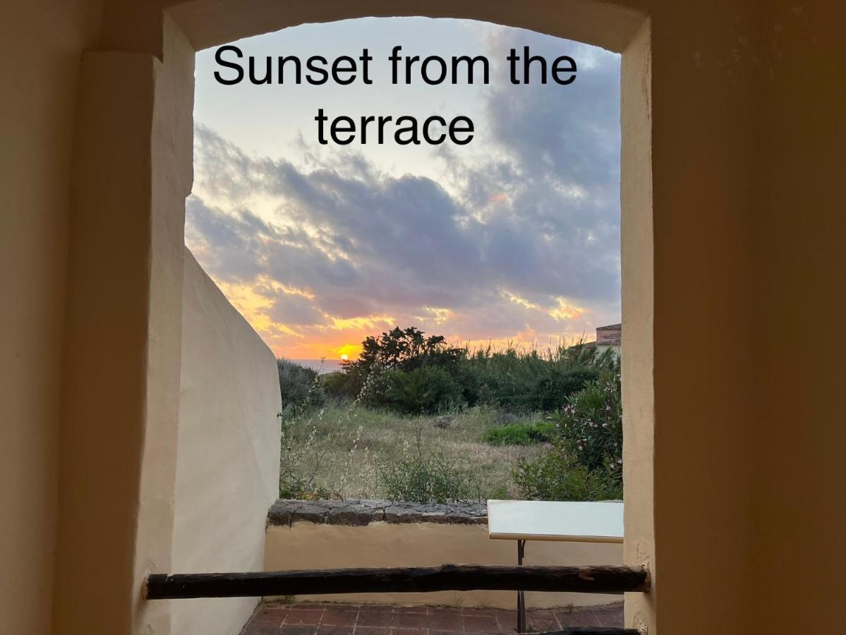 L'Oleandro 1410 House In Sardinia With Mediterranean Sea Views Isola Rossa Esterno foto